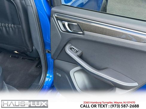 Used 2017 Porsche Macan GTS w/ Premium Package Plus image 26