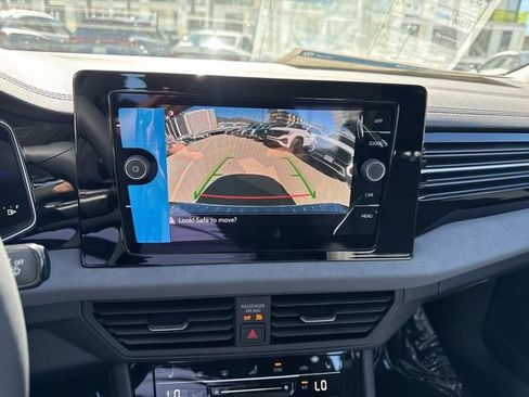 New 2026 Volkswagen Jetta SE image 25