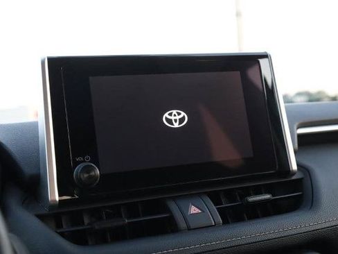 Used 2025 Toyota RAV4 XLE w/ Weather Package AWD/4WD image 10