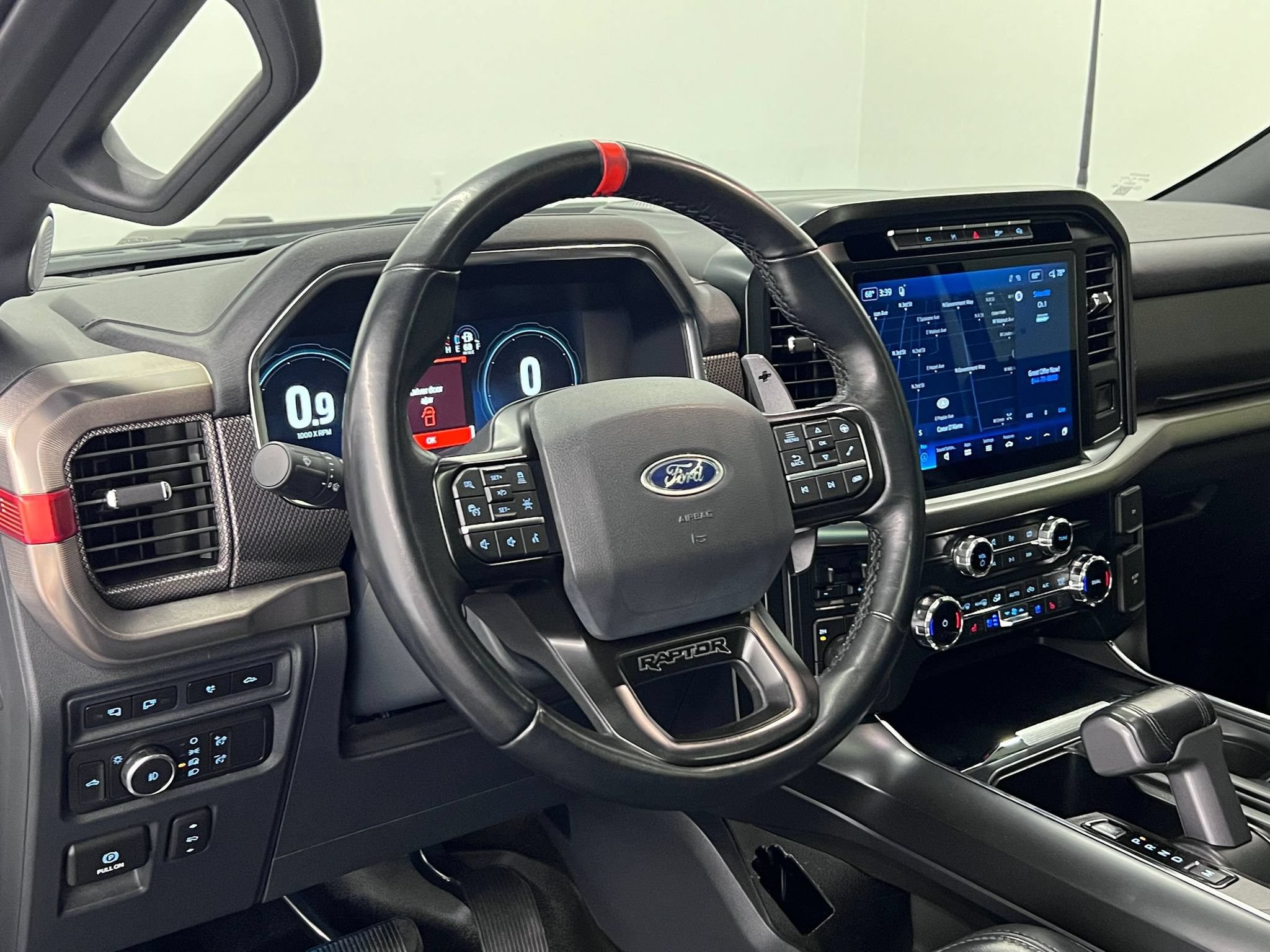 Used 2022 Ford F150 Raptor w/ Equipment Group 801A High AWD/4WD image 4
