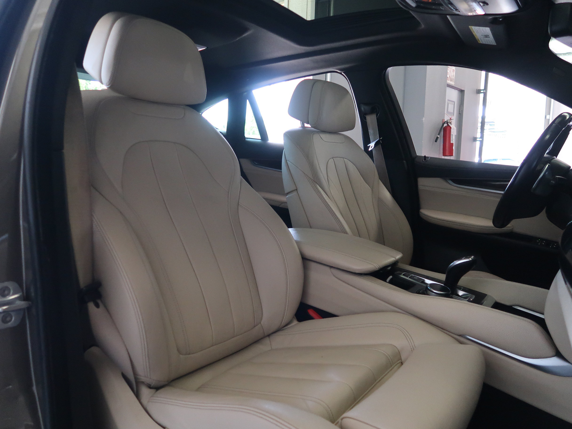 Used 2017 BMW X6 xDrive35i AWD/4WD image 13