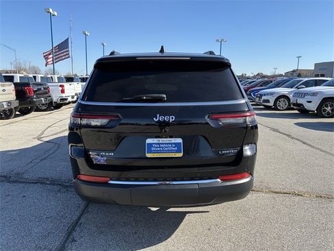 Used 2021 Jeep Grand Cherokee L Limited w/ MOPAR Finishing Package image 5