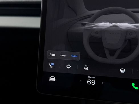 Used 2024 Tesla Model 3 Standard Range RWD image 26