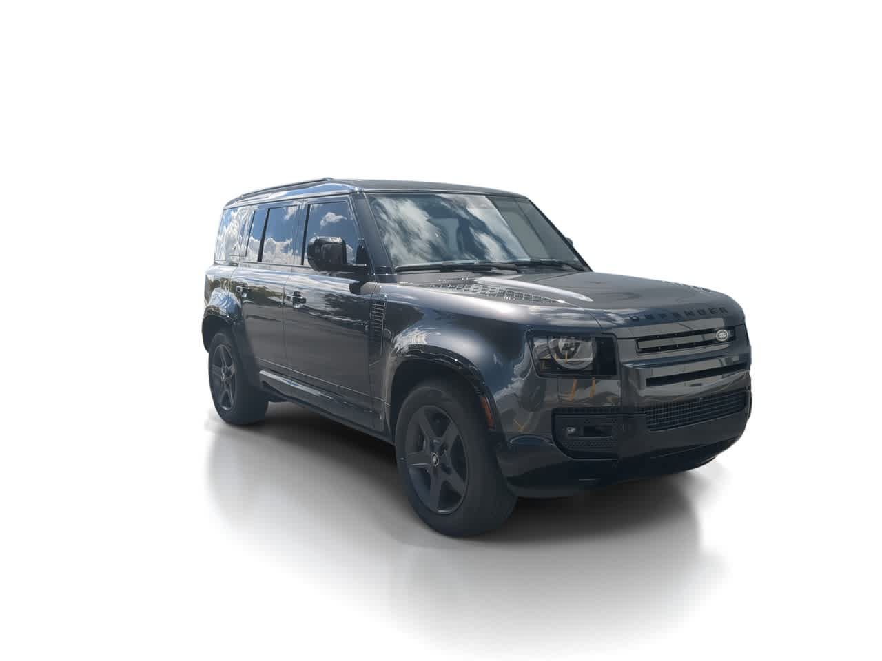 Certified 2024 Land Rover Defender 110 X-Dynamic SE AWD/4WD image 2