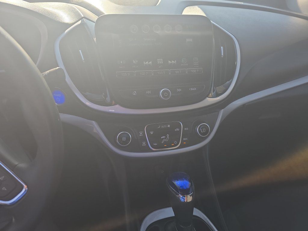 Used 2018 Chevrolet Volt LT FWD image 12