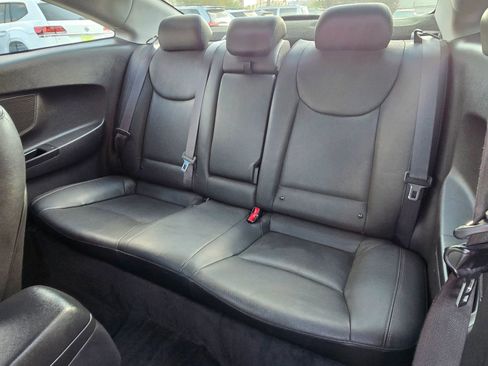 Used 2014 Hyundai Elantra w/ Option Group 2 image 9