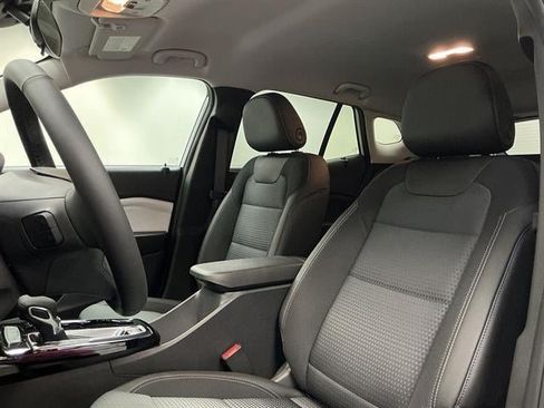 New 2026 Chevrolet Trax LT w/ Driver Confidence Package FWD image 9
