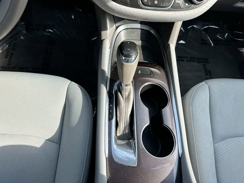 Used 2020 Chevrolet Malibu LT image 33