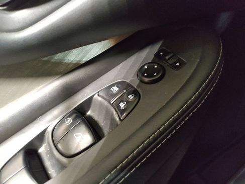 Used 2017 Nissan Murano S w/ Navigation Package image 27