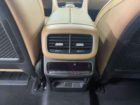 Used 2024 Mercedes-Benz GLE 580 4MATIC image 28