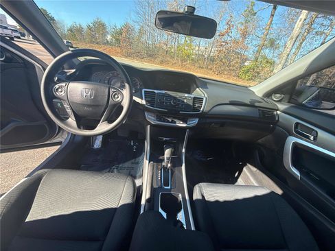Used 2014 Honda Accord LX-S image 11