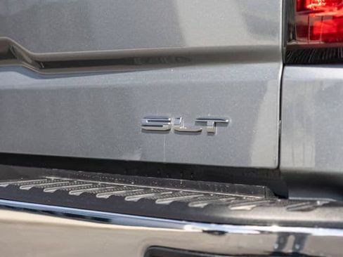 Certified 2025 GMC Sierra 1500 SLT w/ SLT Premium Package AWD/4WD image 36