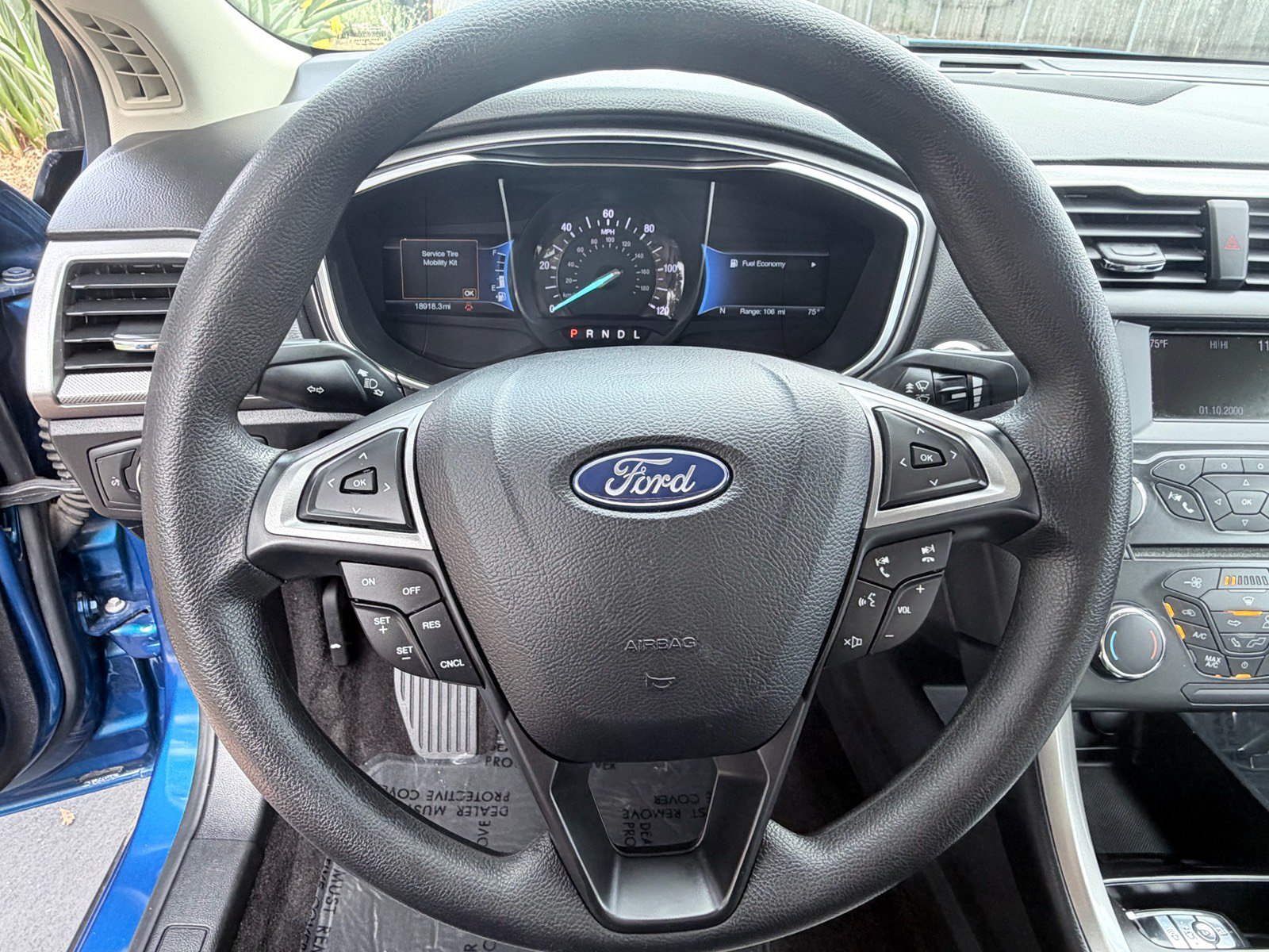 Used 2018 Ford Fusion S FWD image 14
