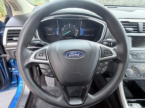 Used 2018 Ford Fusion S FWD image 14
