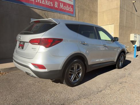 Used 2018 Hyundai Santa Fe Sport AWD/4WD image 5