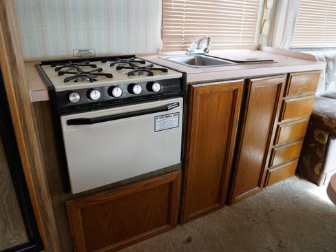 Used 1988 Ford E-350 and Econoline 350 RWD image 17