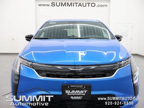 New 2027 Chrysler Pacifica Select AWD/4WD image 22