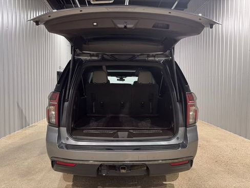 Used 2021 Chevrolet Suburban Z71 AWD/4WD image 29
