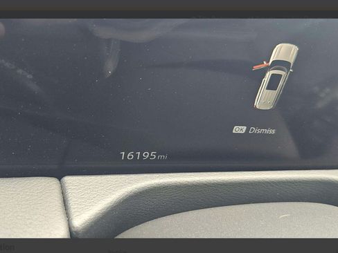 Used 2025 Nissan Armada PRO-4X AWD/4WD image 13