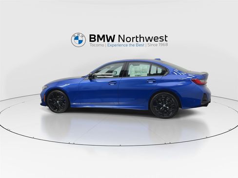 New 2026 BMW 330i xDrive Sedan w/ M Sport Package image 11