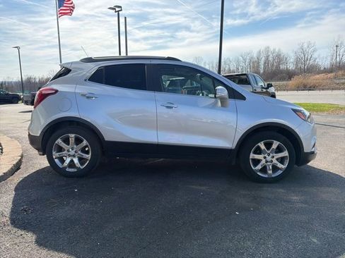Used 2019 Buick Encore Essence w/ Experience Buick Package image 6