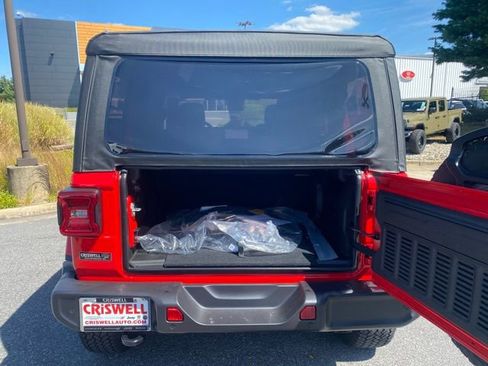 New 2025 Jeep Wrangler Sahara image 7