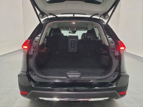 Used 2019 Nissan Rogue SL FWD image 29