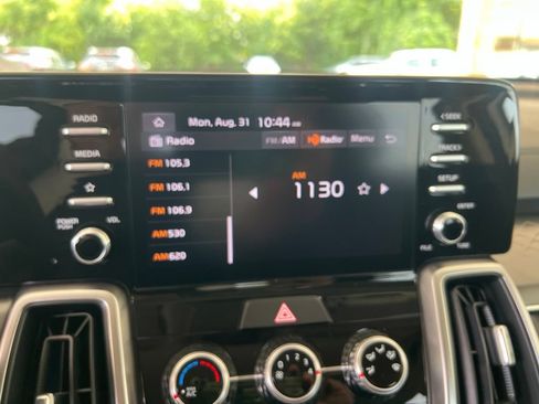 Used 2022 Kia Sorento LX FWD image 46