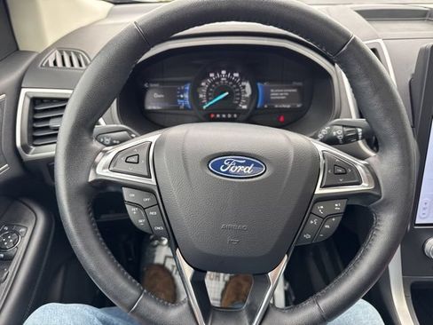 Used 2024 Ford Edge SEL w/ Convenience Package AWD/4WD image 13