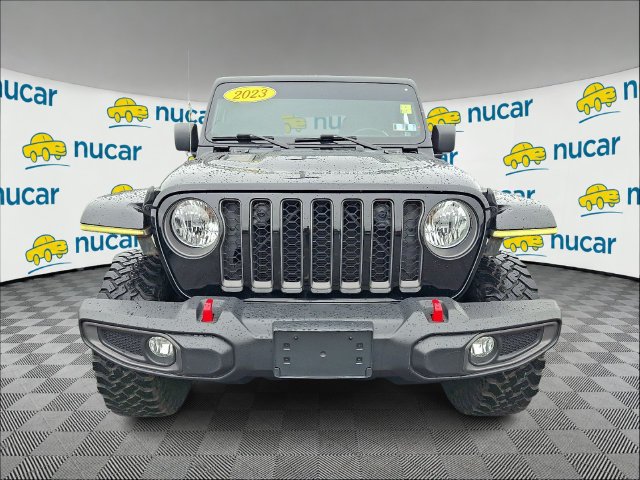 Used 2023 Jeep Gladiator Rubicon w/ Dual Top Group AWD/4WD image 2
