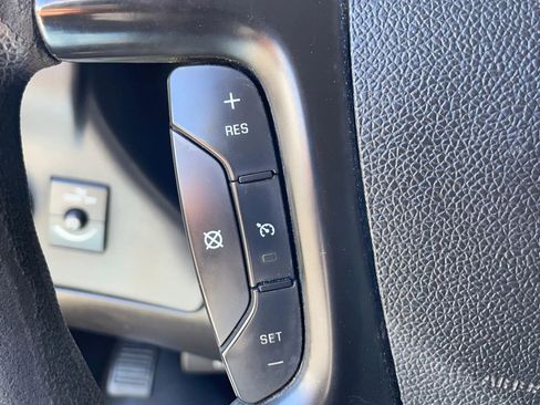 Used 2013 Chevrolet Express 2500 RWD image 20