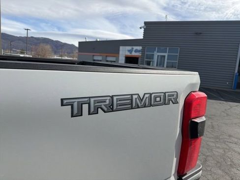 Used 2024 Ford F350 Platinum w/ Tremor Off-Road Package AWD/4WD image 27