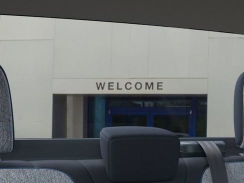 New 2026 Ford Maverick XLT image 24