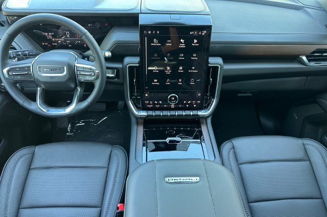 Used 2026 GMC Yukon XL Denali w/ Sun & Power Step Package AWD/4WD image 13