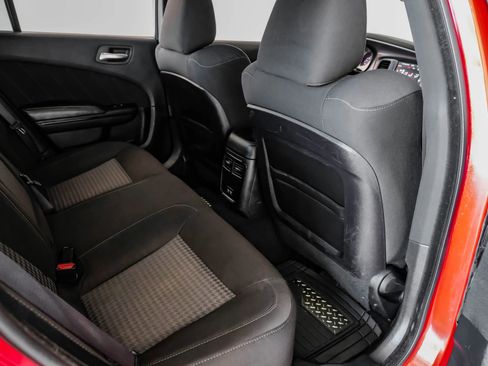 Used 2019 Dodge Charger R/T image 36