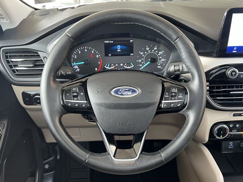 Used 2022 Ford Escape SEL image 22