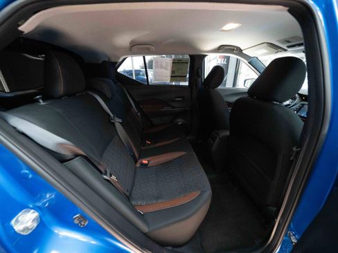 Used 2024 Nissan Kicks SR image 25