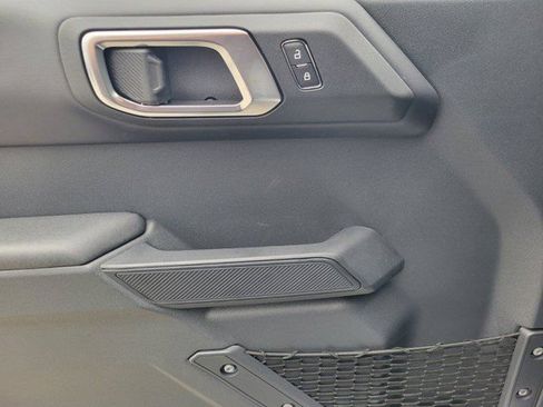 New 2025 Ford Bronco Badlands AWD/4WD image 16