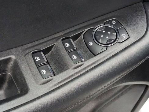 Used 2024 Ford Edge SEL image 15