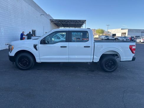 Used 2021 Ford F150 XL w/ Equipment Group 101A High RWD image 2