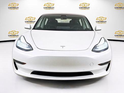 Used 2020 Tesla Model 3 Standard Range Plus RWD image 2
