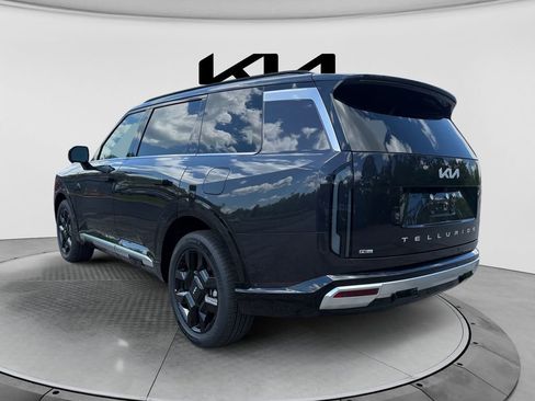 New 2027 Kia Telluride SX FWD image 3