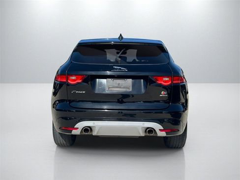 Used 2020 Jaguar F-PACE S image 6