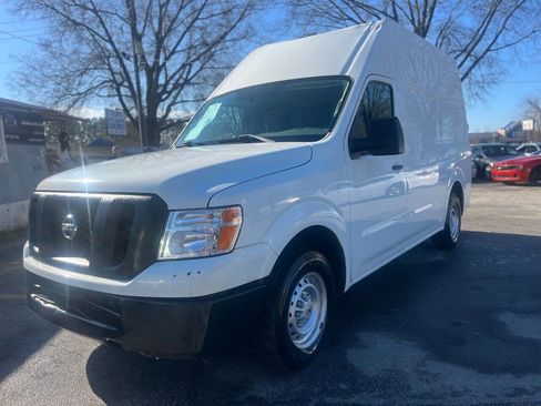 Used 2019 Nissan NV 2500 S image 1