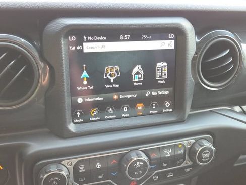 Used 2021 Jeep Wrangler Unlimited Sport AWD/4WD image 18