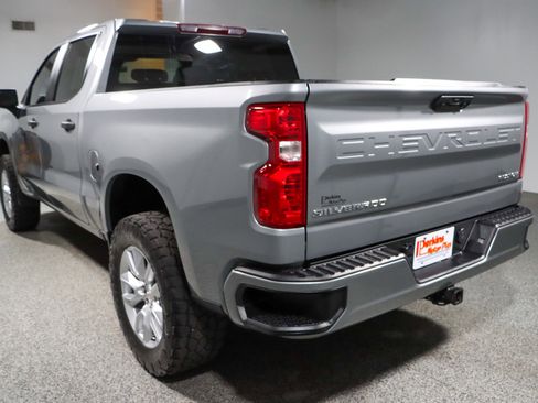 Used 2024 Chevrolet Silverado 1500 Custom AWD/4WD image 9