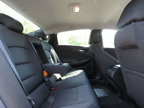 Used 2016 Chevrolet Malibu LS FWD image 16