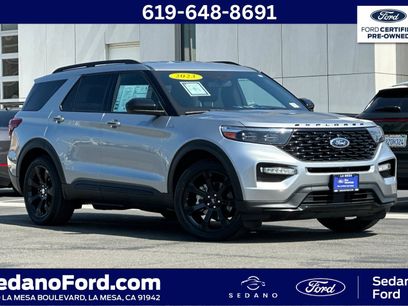 Certified 2023 Ford Explorer ST-Line w/ Class IV Trailer Tow Package