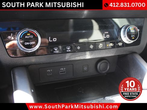 Used 2022 Mitsubishi Outlander SE AWD/4WD image 24