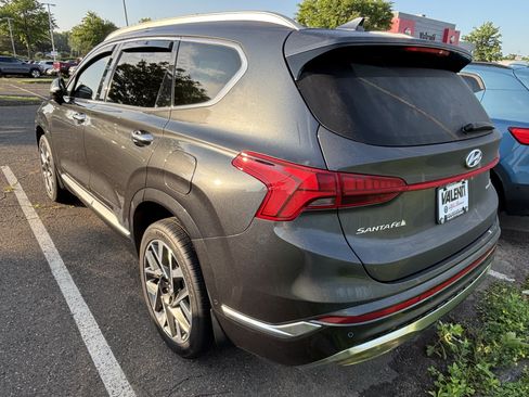 Used 2022 Hyundai Santa Fe Calligraphy AWD/4WD image 5